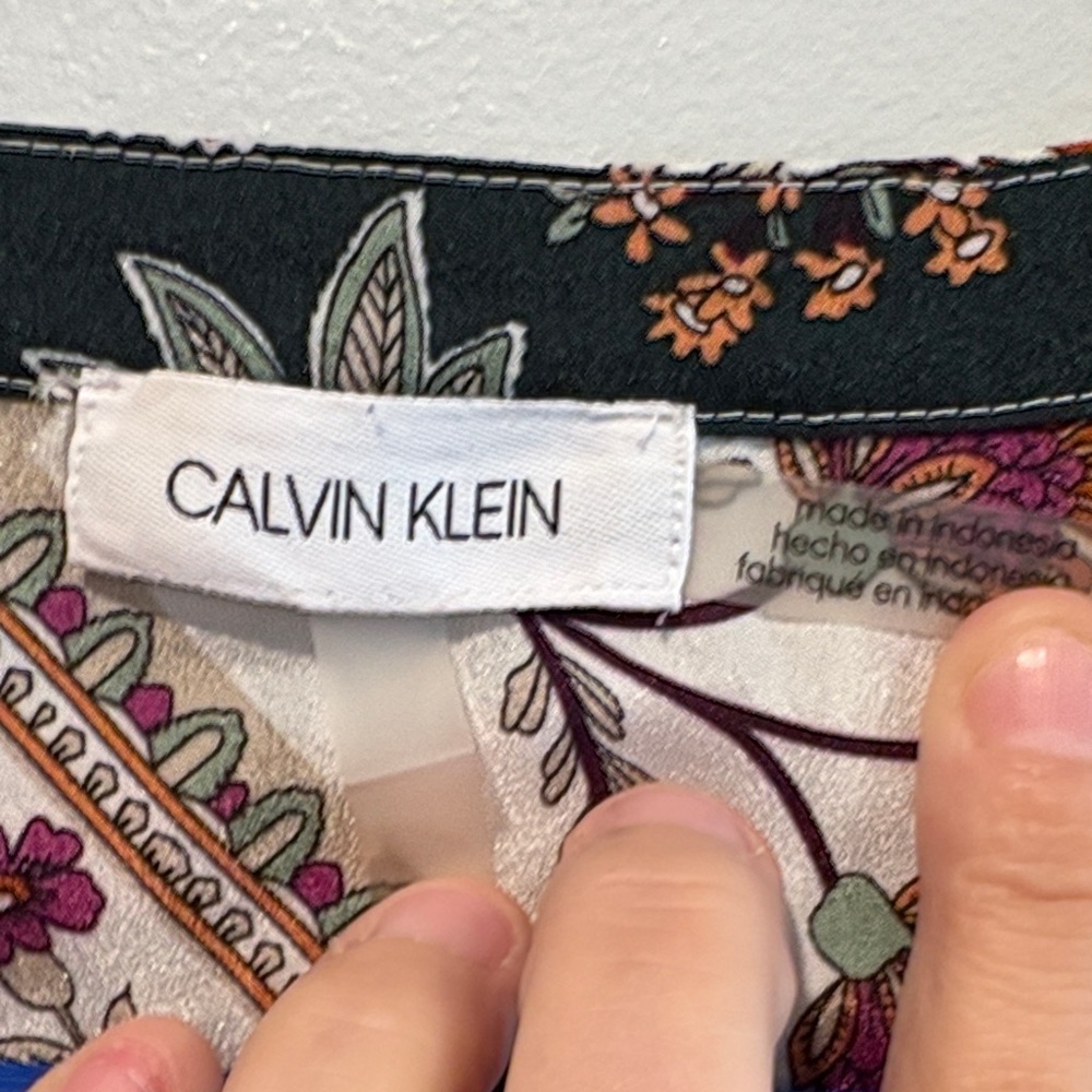 23 ptp Calvin Klein Multicolor Floral Blouse farm rio vibes! - Picture 2 of 9